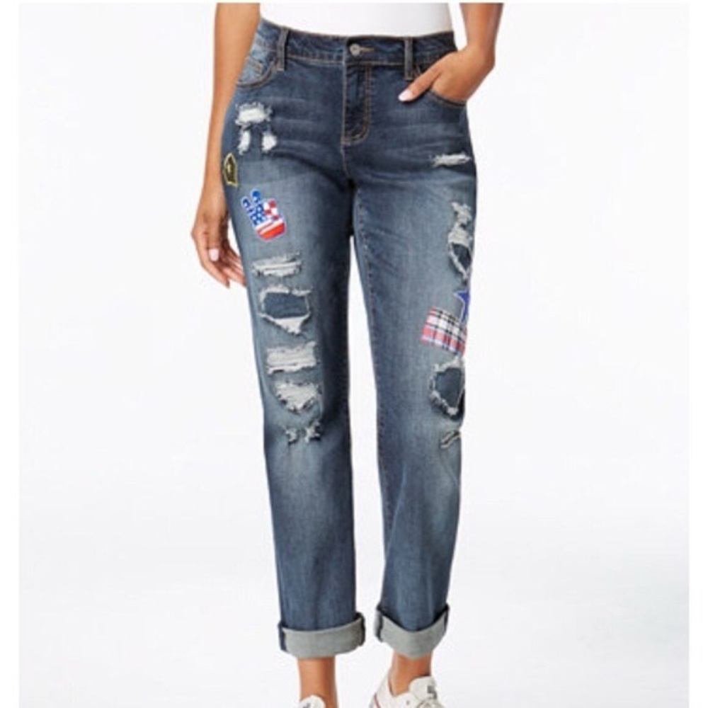 Earl Jeans Boyfriend Distressed Hippie Festival Jeans with Patches